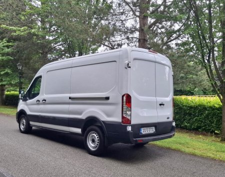 2021 Ford Transit - photo 2