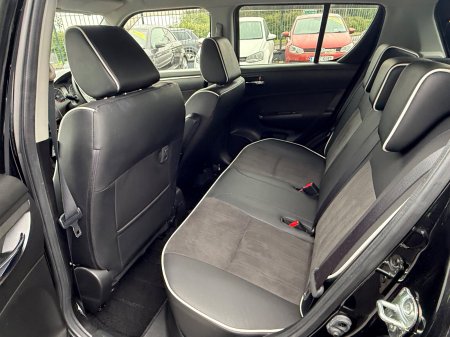 2015 Suzuki Swift - photo 14