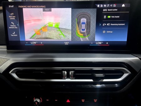 2024 BMW 3-Series - photo 10