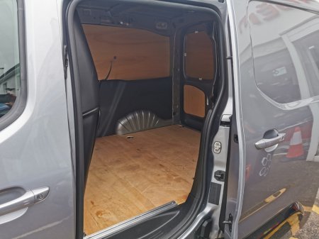2025 Citroen Berlingo - photo 12