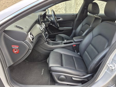2017 Mercedes-Benz CLA - photo 5