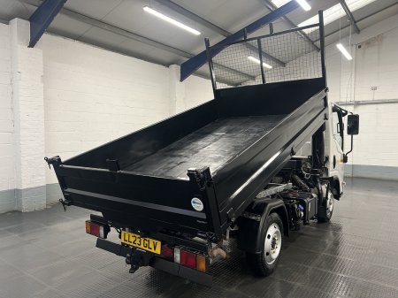 2023 Isuzu NPR - photo 4