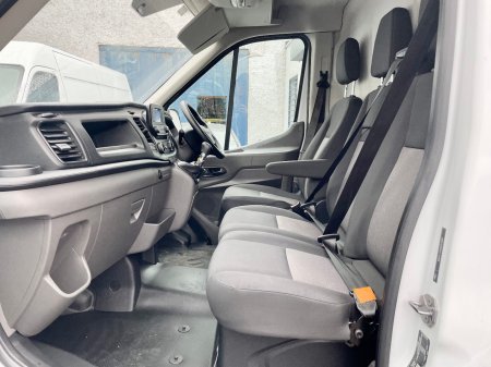 2022 Ford Transit - photo 24
