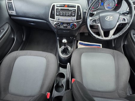 2014 Hyundai i20 - photo 12