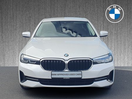 2021 BMW 5-Series - photo 15