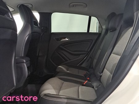 2018 Mercedes-Benz CLA - photo 10