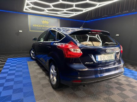 2011 Ford Focus - photo 8