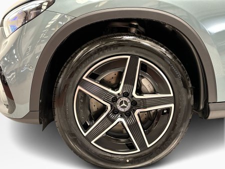 2026 Mercedes-Benz GLC - photo 7