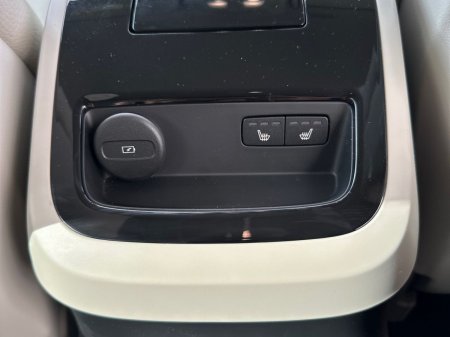 2026 Volvo V60 - photo 18