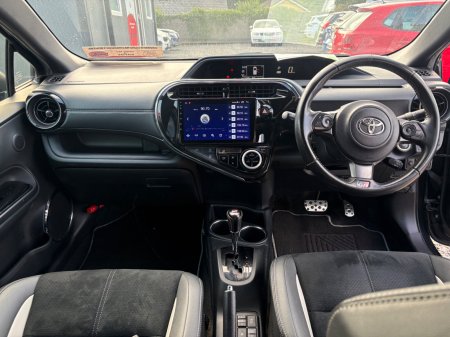 2020 Toyota Aqua - photo 15