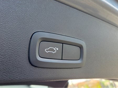 2022 Volvo XC40 - photo 16