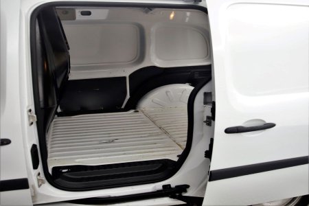 2021 Renault Kangoo - photo 23