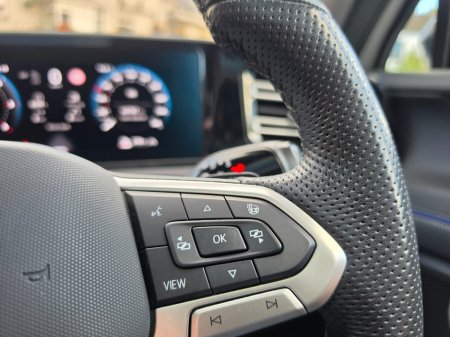 2025 Volkswagen Tiguan - photo 26