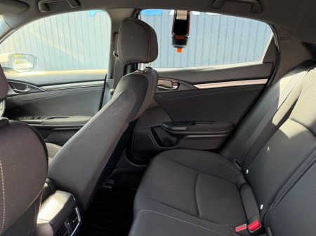 2019 Honda Civic - photo 38