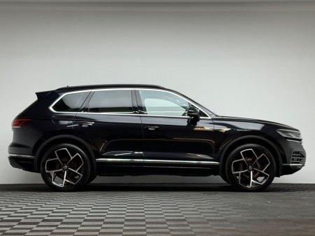 2019 Volkswagen Touareg - photo 8