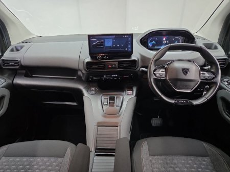 2025 Peugeot e-Rifter - photo 3