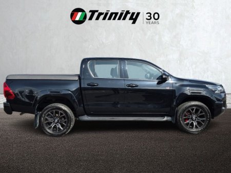 2023 Toyota Hilux - photo 5
