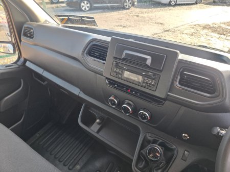 2021 Nissan NV400 - photo 8