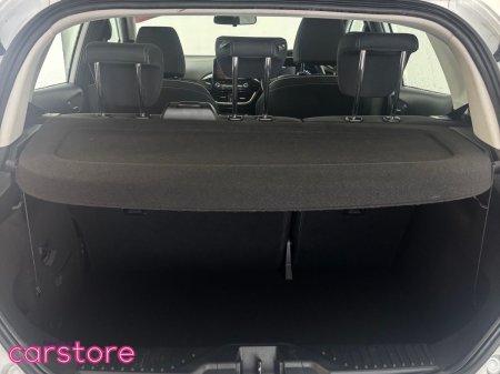 2018 Ford Fiesta - photo 18