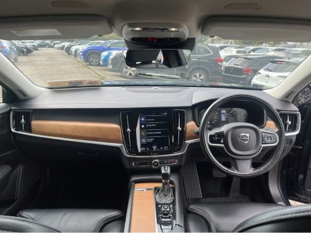 2019 Volvo V90 - photo 17