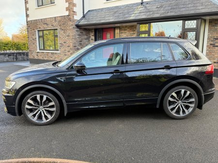 2020 Volkswagen Tiguan - photo 4