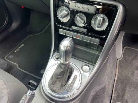 2017 Volkswagen Beetle - photo 11