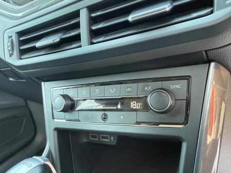 2018 Volkswagen Polo - photo 23