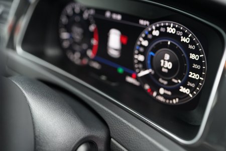 2019 Volkswagen Golf - photo 16
