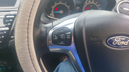 2016 Ford Fiesta - photo 14