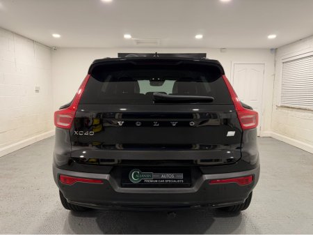 2022 Volvo XC40 - photo 3