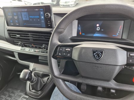 2024 Peugeot Expert - photo 11