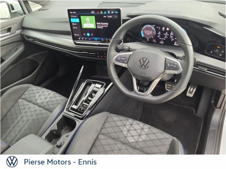 2026 Volkswagen Golf - photo 2