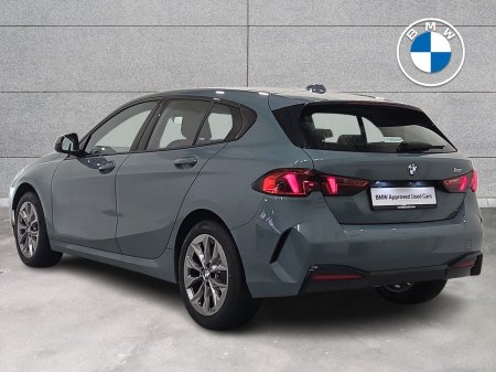 2026 BMW 1-Series - photo 2