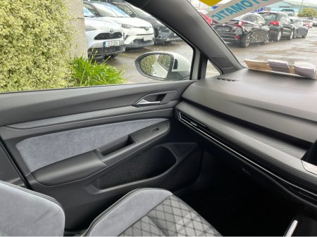 2024 Volkswagen Golf - photo 15