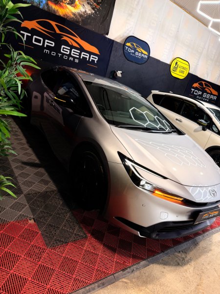 2023 Toyota Prius - photo 17