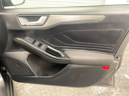 2023 Ford Focus - photo 11