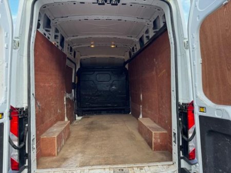 2019 Ford Transit - photo 7