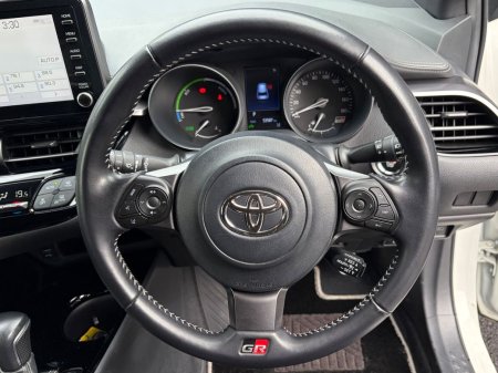 2020 Toyota C-HR - photo 8