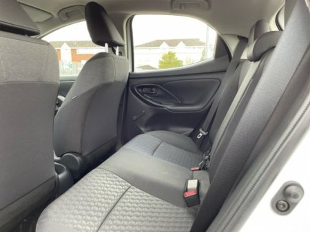 2023 Toyota Yaris - photo 5