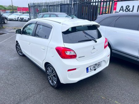 2020 Mitsubishi Mirage - photo 4