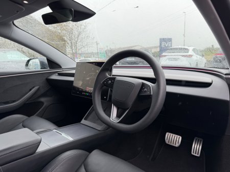 2024 Tesla Model 3 - photo 9