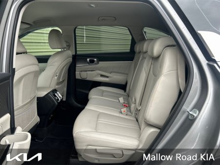 2023 Kia Sorento - photo 9