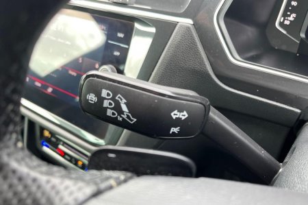 2020 Volkswagen Tiguan - photo 14