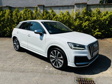 2020 Audi SQ2