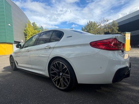 2018 BMW 5-Series - photo 6