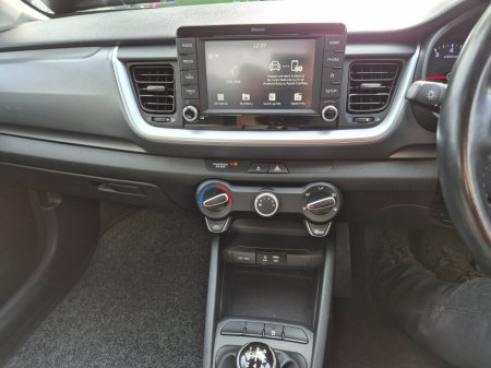 2020 Kia Stonic - photo 6