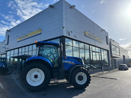 2022 New Holland T7.210