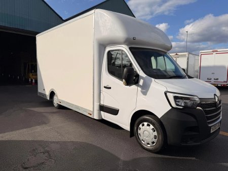 2021 Renault Master
