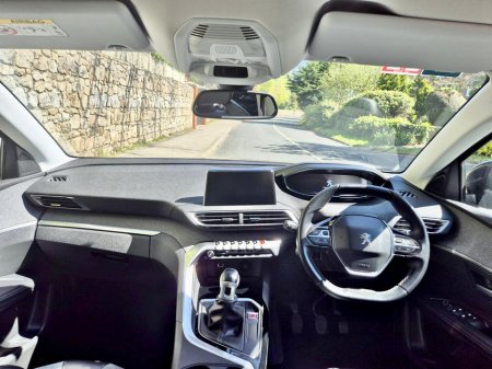 2019 Peugeot 5008 - photo 15
