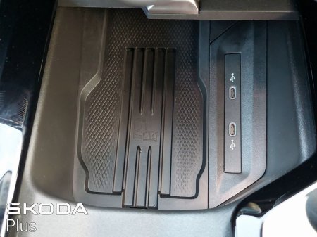 2025 Skoda Superb - photo 57